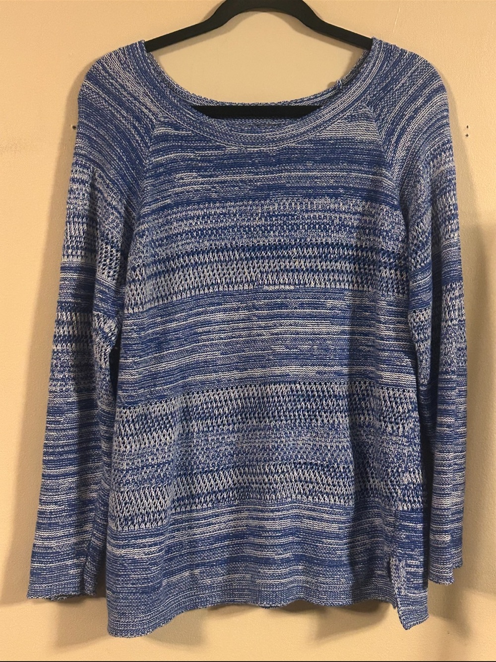 St. John’s Bay Women’s PL Blue & White Mixed Knit Sweater